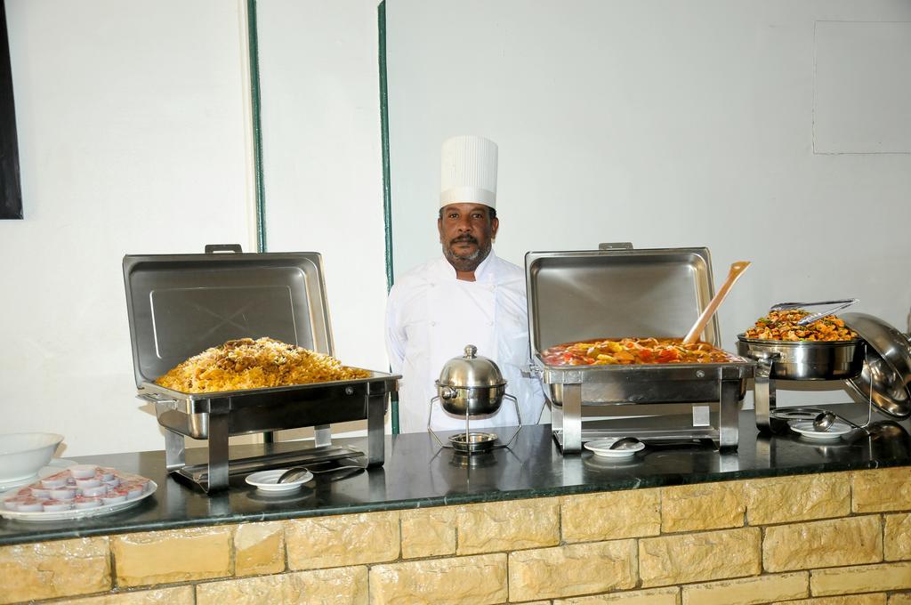 Nile Hotel Aswan Eksteriør bilde