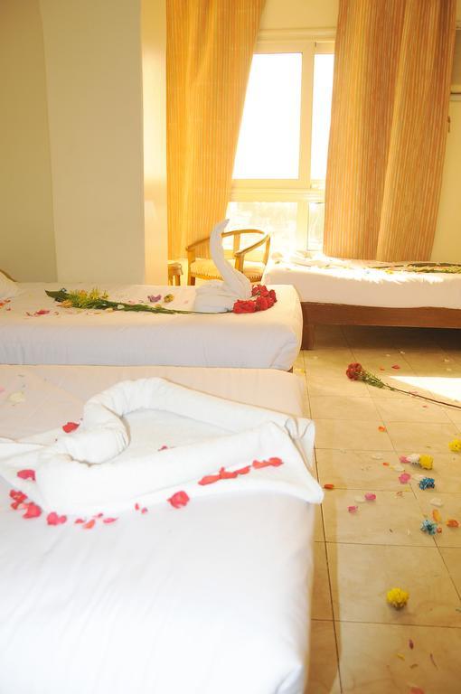 Nile Hotel Aswan Eksteriør bilde